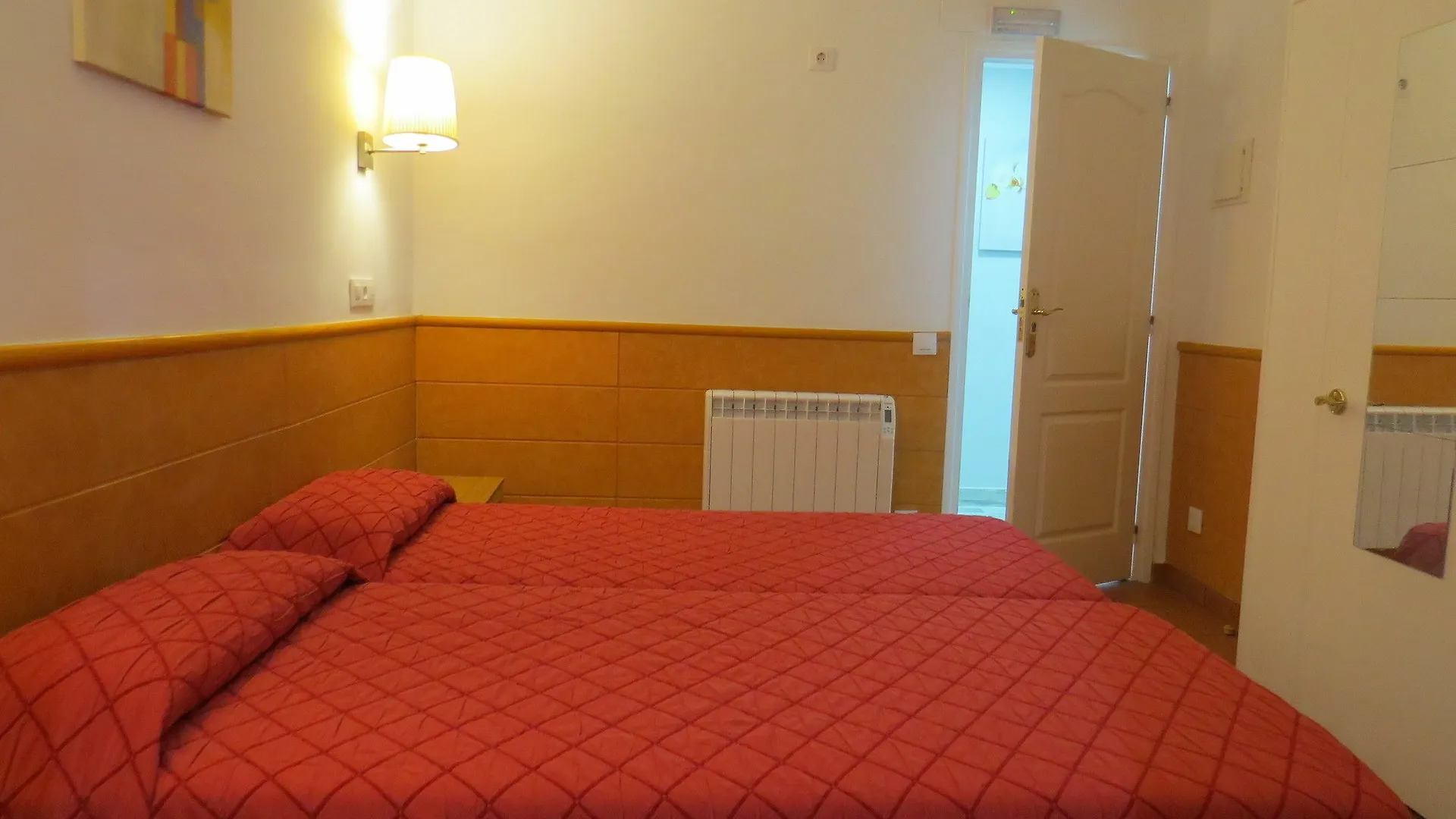 Barcelona City Rooms Spagna